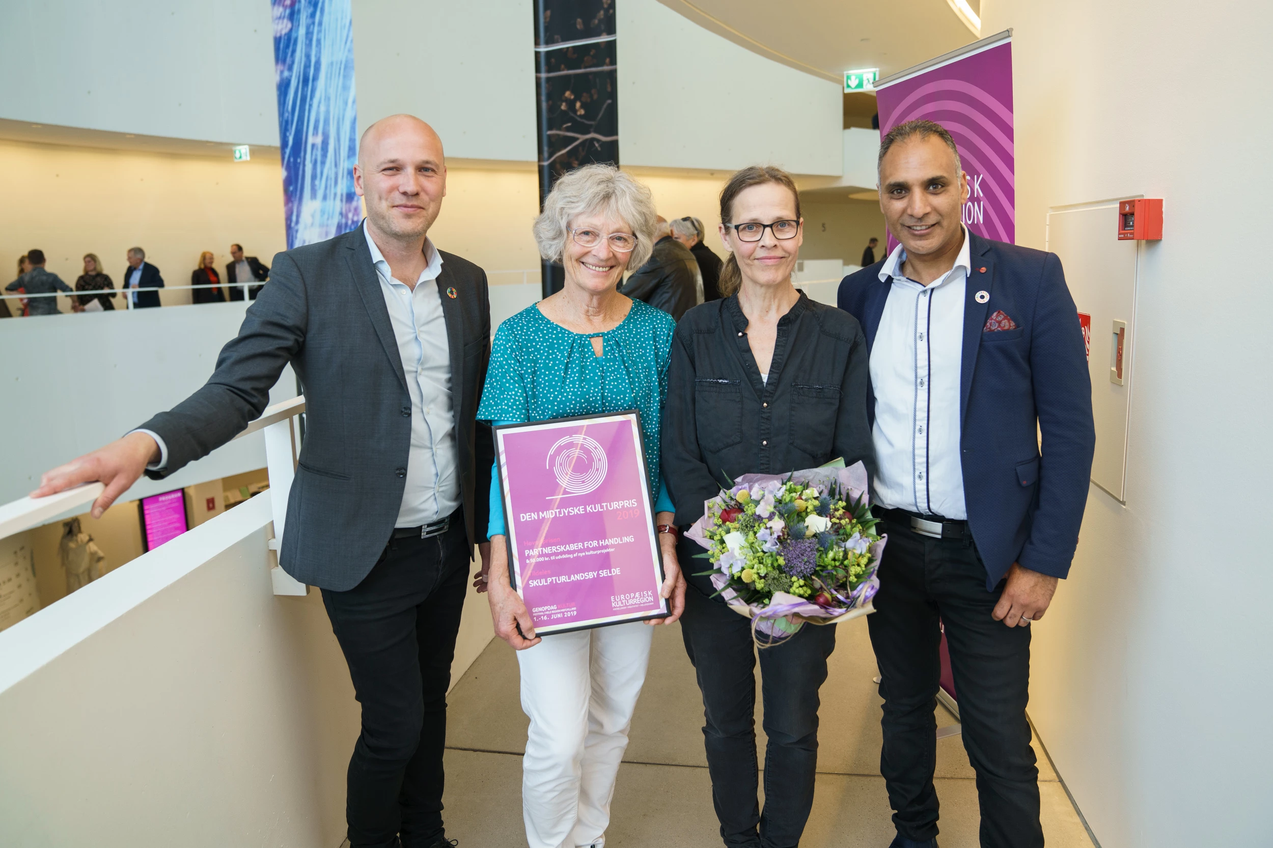 Foto fra overrækkelsen af Den Midtjyske Kulturpris i kategorien "Partnerskaber for Handling"